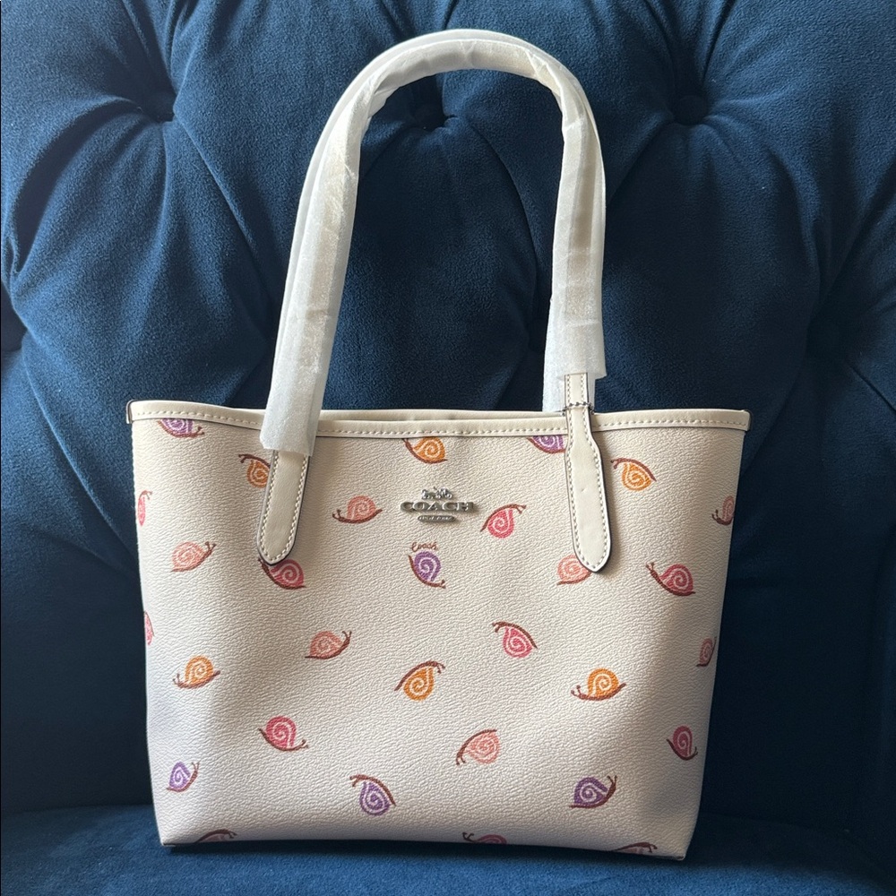 Coach Cream Tote with Vibrant Snail Design CV269